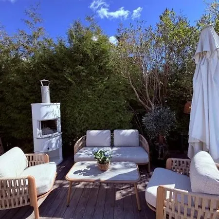 Villa Seaside At Beautiful Bygdoy With Garden And Terraces, Close To Beach, Sights And 10 Min To Center Oslo